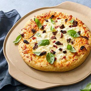 The Pampered Chef Round Pizza Stone